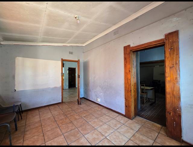 6 BEDROOM HOUSE FOR SALE IN BRAKPAN CENTRAL